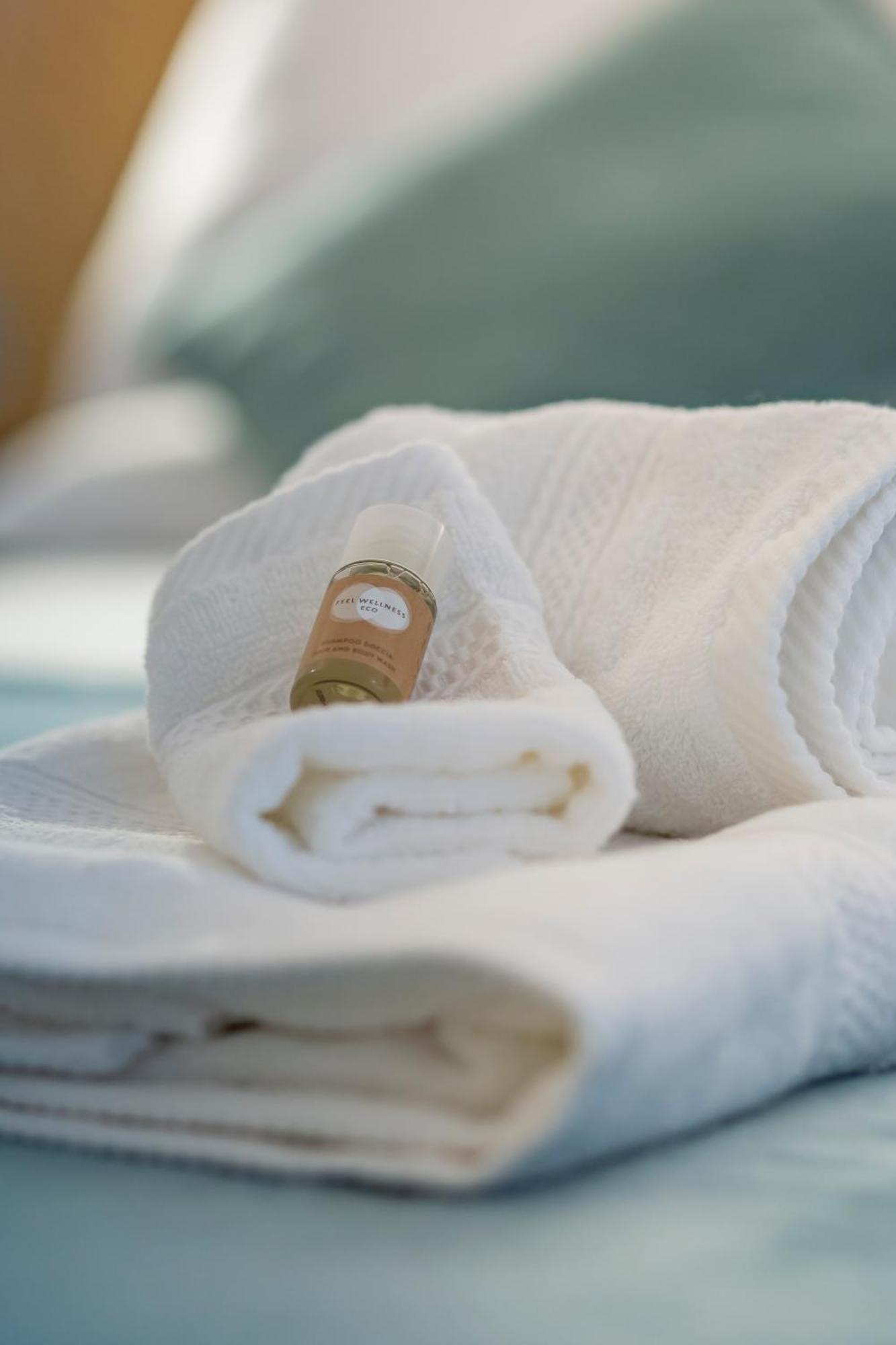Aurealiving - Sage Luxury With Air Conditioning, Fast Wifi And Free Gym Apartment Rom