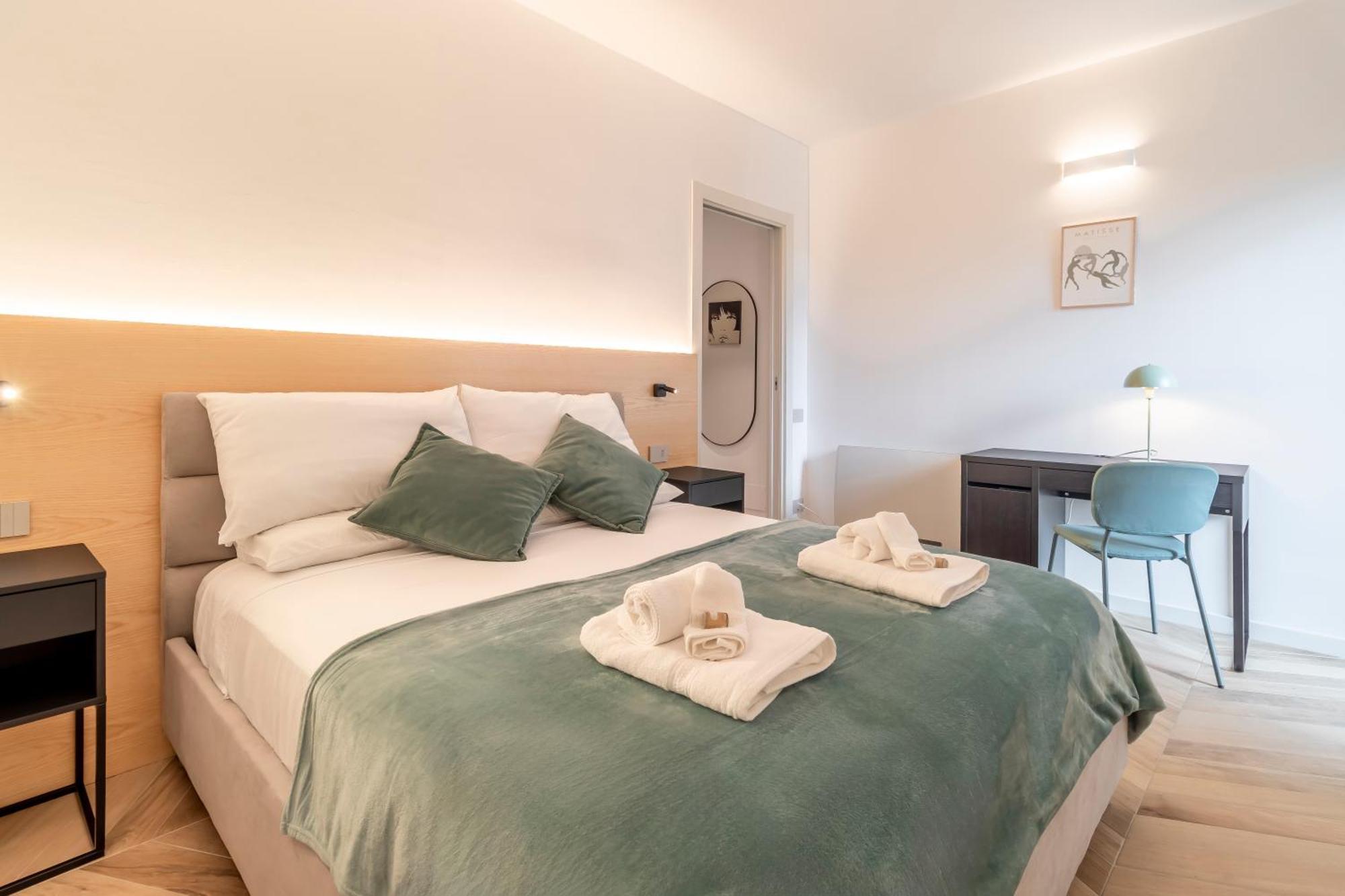 Aurealiving - Sage Luxury With Air Conditioning, Fast Wifi And Free Gym *